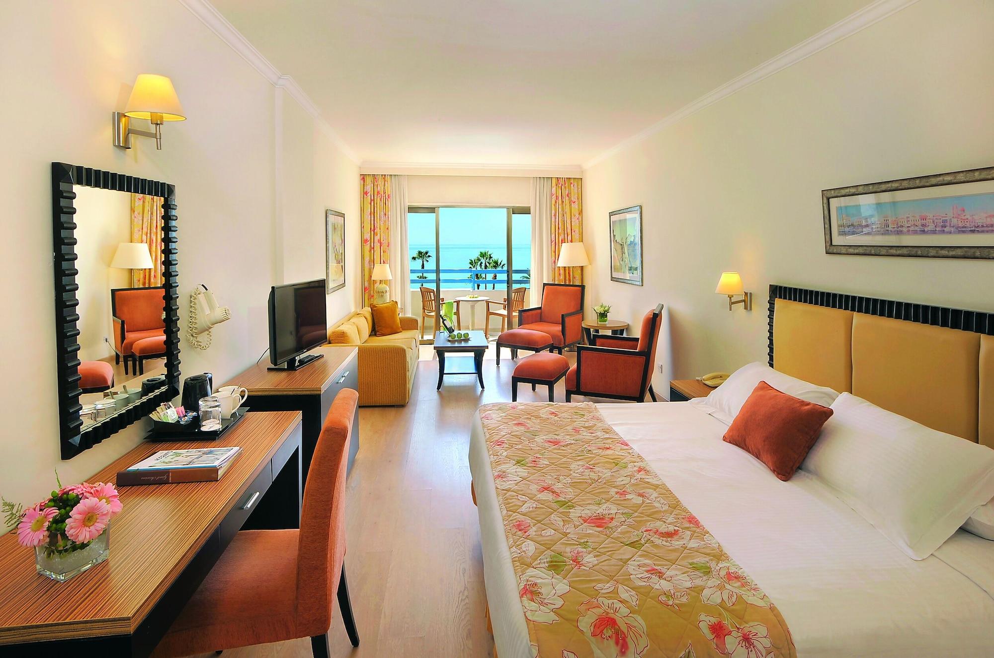 Elias Beach Hotel Лимасол Екстериор снимка