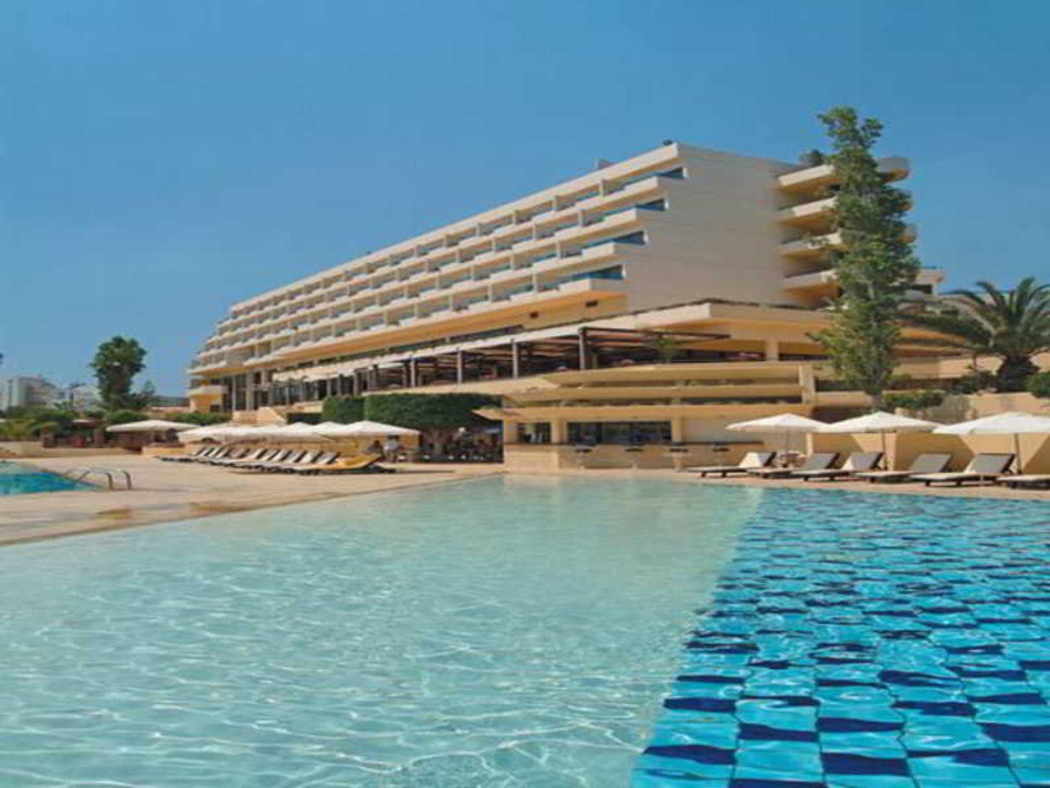 Elias Beach Hotel Лимасол Екстериор снимка