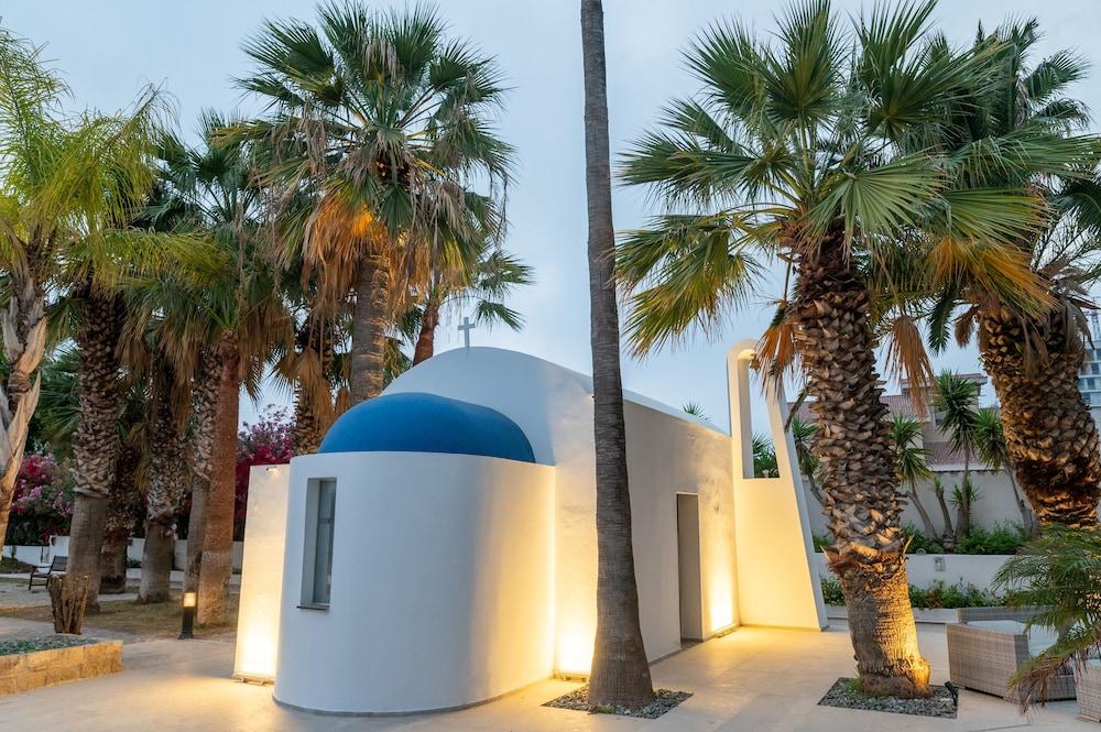 Elias Beach Hotel Лимасол Екстериор снимка